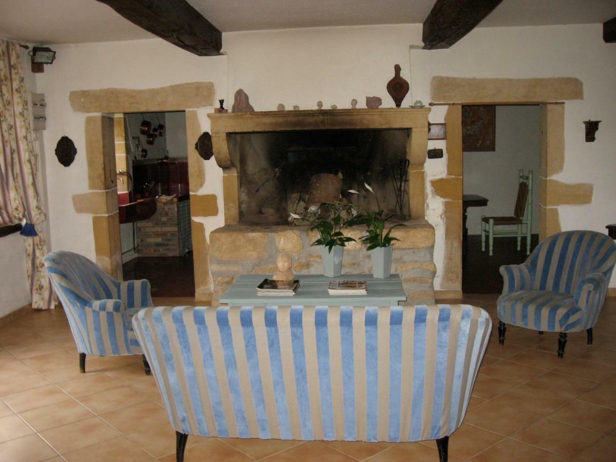 Chateau De Martigny * Poisson